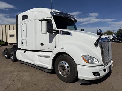 Kenworth T680 Sleeper Semi Truck - 76" Mid Roof Sleeper, Paccar 405HP, 12 Speed Automatic