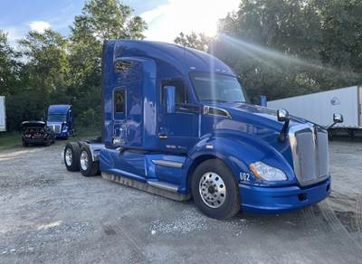 Kenworth T680 Sleeper Semi Truck - 76" Raised Roof Sleeper, Paccar 510HP, 12 Speed Endurant Automatic