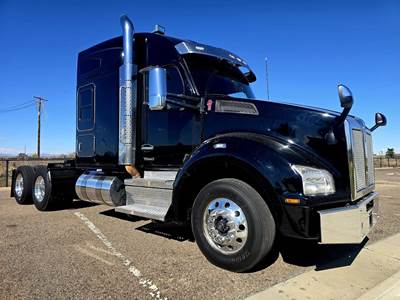 Kenworth T880 Sleeper Semi Truck - 76" Mid Roof Sleeper, Cummins 450HP, 12 Speed Endurant Automatic
