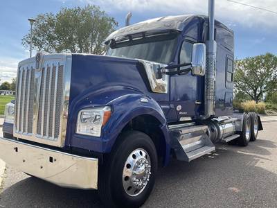 Kenworth W990 Sleeper Semi Truck - 76" Mid Roof Sleeper, Paccar 510HP, 13 Speed Manual