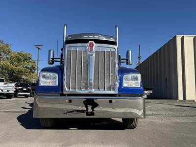 Kenworth W990 Sleeper Semi Truck - 76" Mid Roof Sleeper, Paccar 510HP, 13 Speed Manual