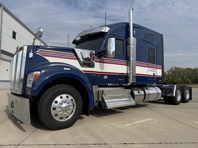 Kenworth W990 Sleeper Semi Truck - 76" Mid Roof Sleeper, Paccar 455HP, 12 Speed Endurant Amt