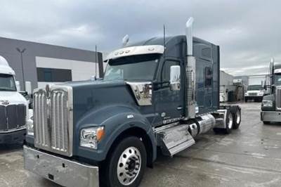 Kenworth W990 Sleeper Semi Truck - 76" Mid Roof Sleeper, Cummins 500HP, 12 Speed Endurant Automatic