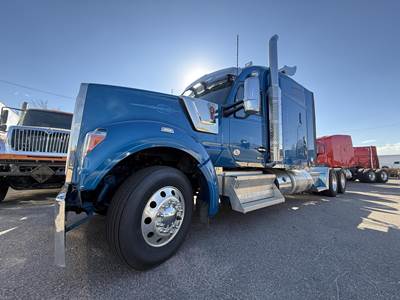 Kenworth W990 Sleeper Semi Truck - Mid Roof Sleeper, Paccar 510HP, 18 Speed Manual