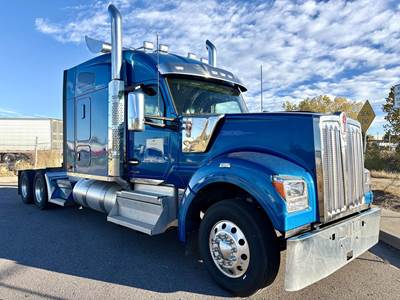 Kenworth W990 Sleeper Semi Truck - Mid Roof Sleeper, Paccar 510HP, 18 Speed Manual
