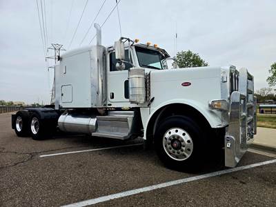 Peterbilt 389 Sleeper Semi Truck - 58" Flat Top Sleeper, Cummins 500HP, 18 Speed Endurant Automatic