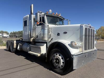Peterbilt 389 Sleeper Semi Truck - Flat Top Sleeper, Paccar 510HP, 18 Speed Manual