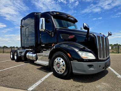 Peterbilt 579 Sleeper Semi Truck - 72" Mid Roof Sleeper, Paccar 455HP, 12 Speed Endurant Automatic