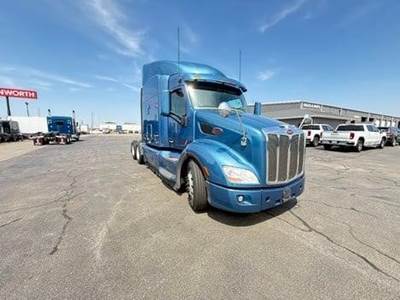 Peterbilt 579 Sleeper Semi Truck - 72" Mid Roof Sleeper, Paccar 430HP, 12 Speed Amt