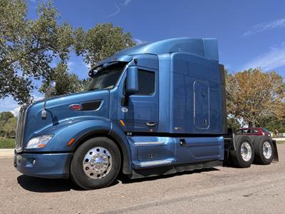 Peterbilt 579 Sleeper Semi Truck - 72" Mid Roof Sleeper, Paccar 430HP, 12 Speed Amt