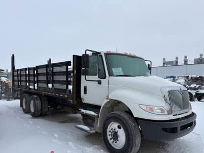 International DuraStar 4400 Tandem Axle Stake Bed Truck - 260HP, 6 Speed Allison Rds Automatic
