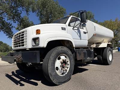 GMC TopKick C7500 Water Truck