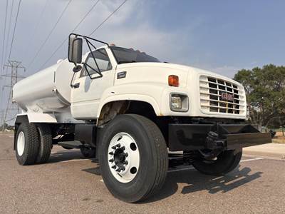 GMC TopKick C7500 Water Truck