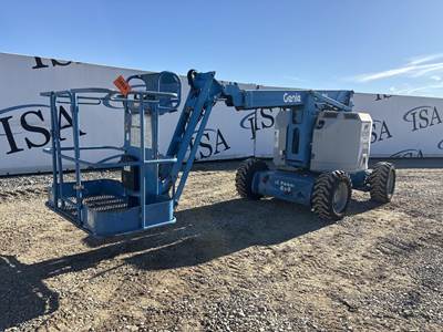 Genie Z34-22 Articulating Boom Lift