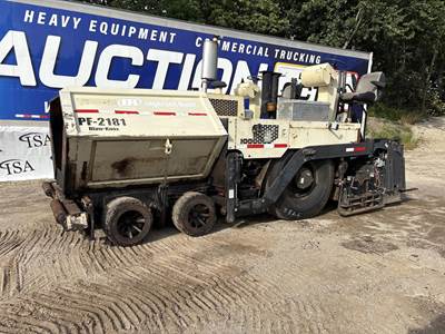 Blaw-Knox PF2181 Asphalt Paver