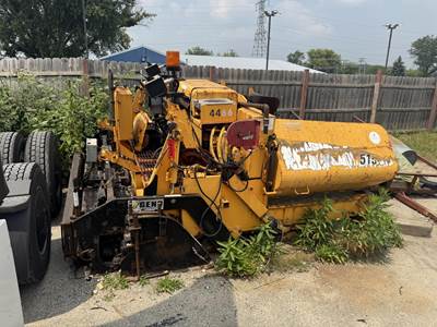 LeeBoy 8515T Asphalt Paver