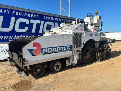 Roadtec RP190E Asphalt Paver