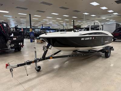 Bayliner ELEMENT 16'