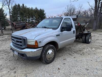 Ford F-350 W/ MONROE SALTER