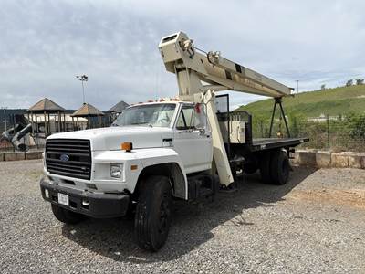 Ford F-800