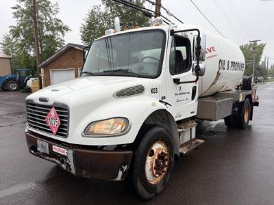 Freightliner M2