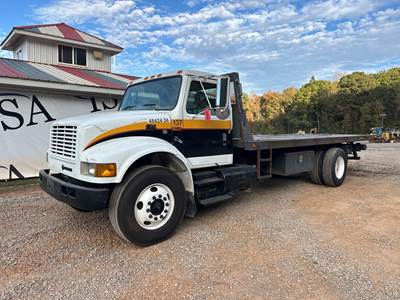International 4900