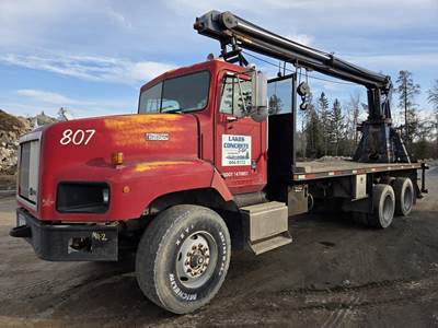 International PAYSTAR 5000 6X4