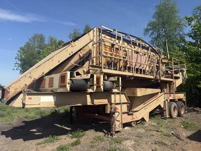 Location: Isa Wi Yard - Merrill, WiTowable, Spring Ride, Air Brakes, Approx 36"