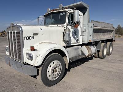 Kenworth W928