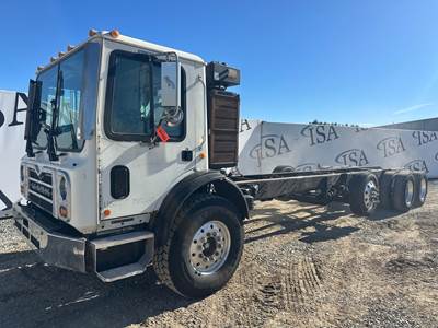Mack MRU613