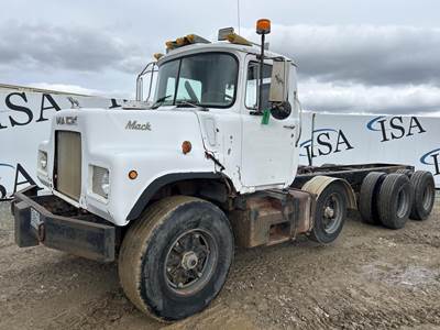 Location:  - Merrill, Wimack EM6-285 Turbo Diesel Engine, Maxitorque Extended