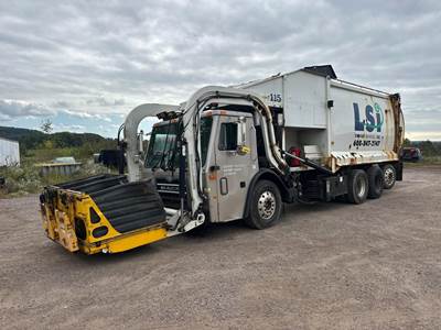 Location: Mauston, Wimack MP7 Turbo Diesel Engine, Allison Automatic