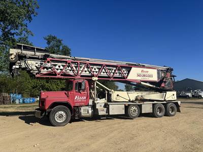Mack RD688S