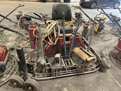 Location: Iowa City, Ia Onan Performer 20 Gasoline Engine, Electric Start,