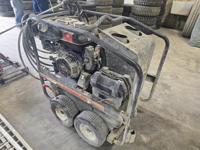 Location: Iowa City, Ia Honda GX390 Gasoline Engine, 3500 Psi, Diesel Burner,