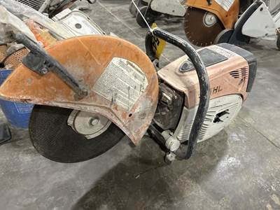 Location: Iowa City, Ia Starts And Runs