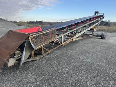 Location: Brule, Wiapprox 36" Wide, Approx 20' Long, Electric Drive Seller's