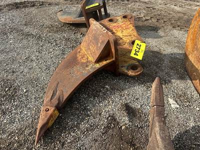 Location: Lannon, Wi Location: Lannon, WiFits Caterpillar 446B Loader Backhoe
