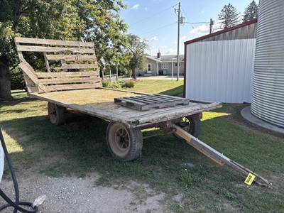 Location: Marinette, Wi Location: Marinette, WiApprox. 16' Length, Approx. 8'