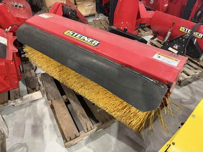Location: South Milwaukee, Wiapprox 4'10" Wide, Fits Lot 1640 Sold Separate