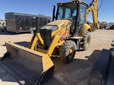 Caterpillar 420F2 Backhoe