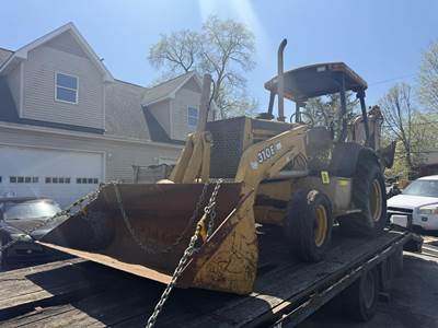 John Deere 310E Backhoe