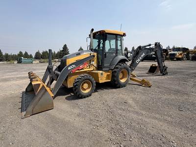 John Deere 410L Backhoe
