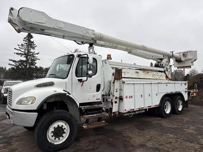 Freightliner Boom / Bucket Truck - ALTEC AM900-E100 Aerial Lift