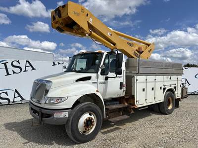 International 4400 SBA Boom / Bucket Truck