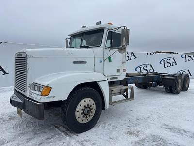 Freightliner Cab & Chassis Truck