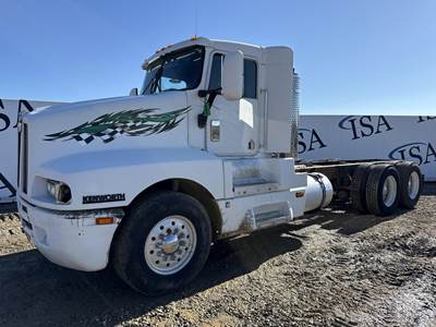 Kenworth T600 Cab & Chassis Truck