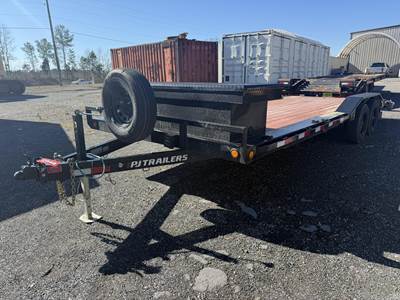 PJ 22’ Enclosed Car Carrier Trailer