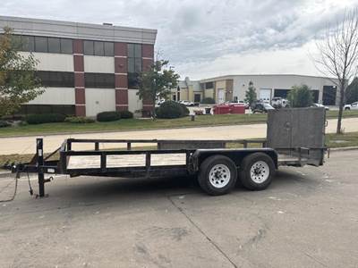 Location: Iowa City, Ia Approx 18' Deck, Approx 22' Overall Length, Approx 80"