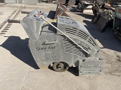 Soff Cut G2000 Concrete Saw